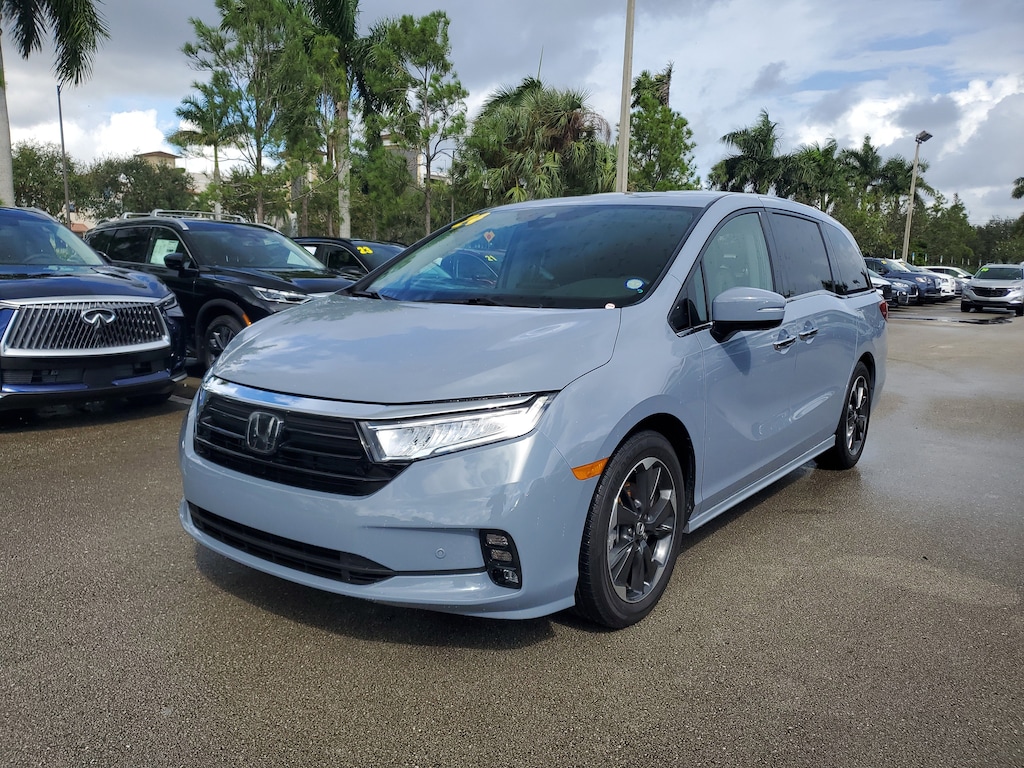 Used 2024 Honda Odyssey Elite Minivan/Van