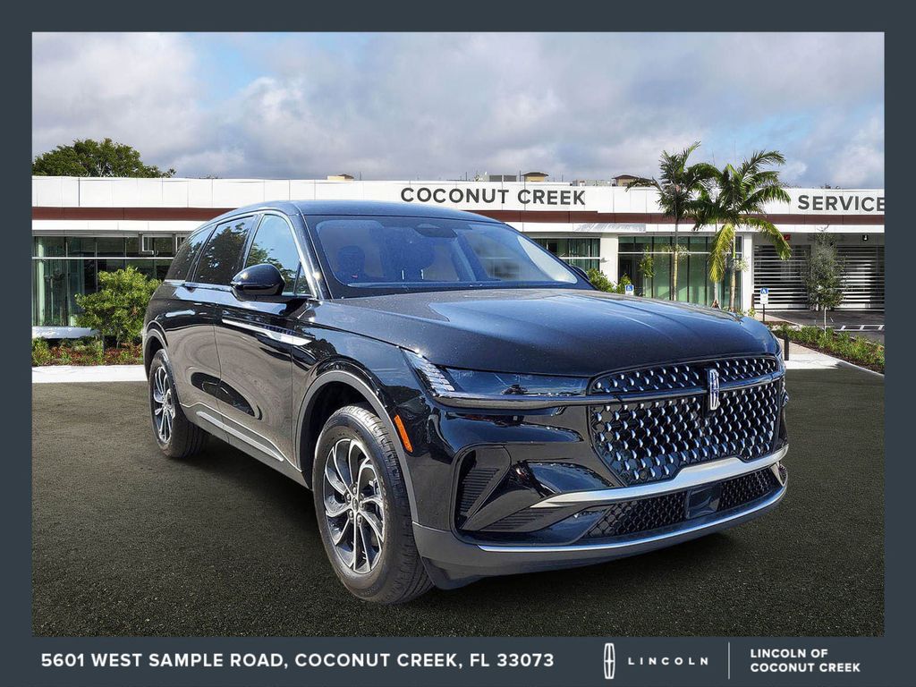 2026 Lincoln Nautilus Premiere AWD's photo