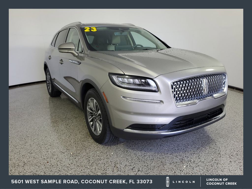 2023 Lincoln Nautilus AWD's photo