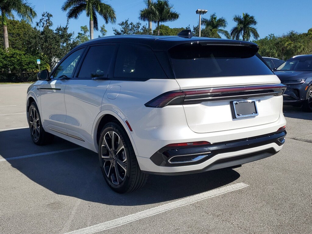 New 2025 Lincoln Nautilus Reserve SUV