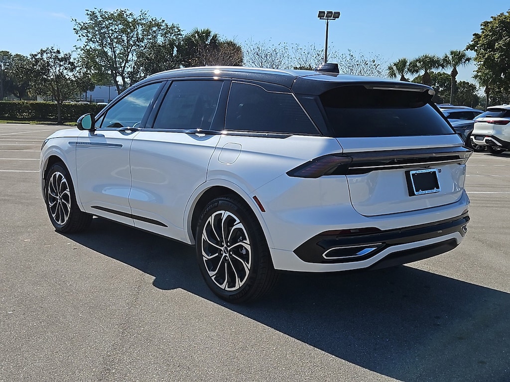 New 2025 Lincoln Nautilus Reserve SUV