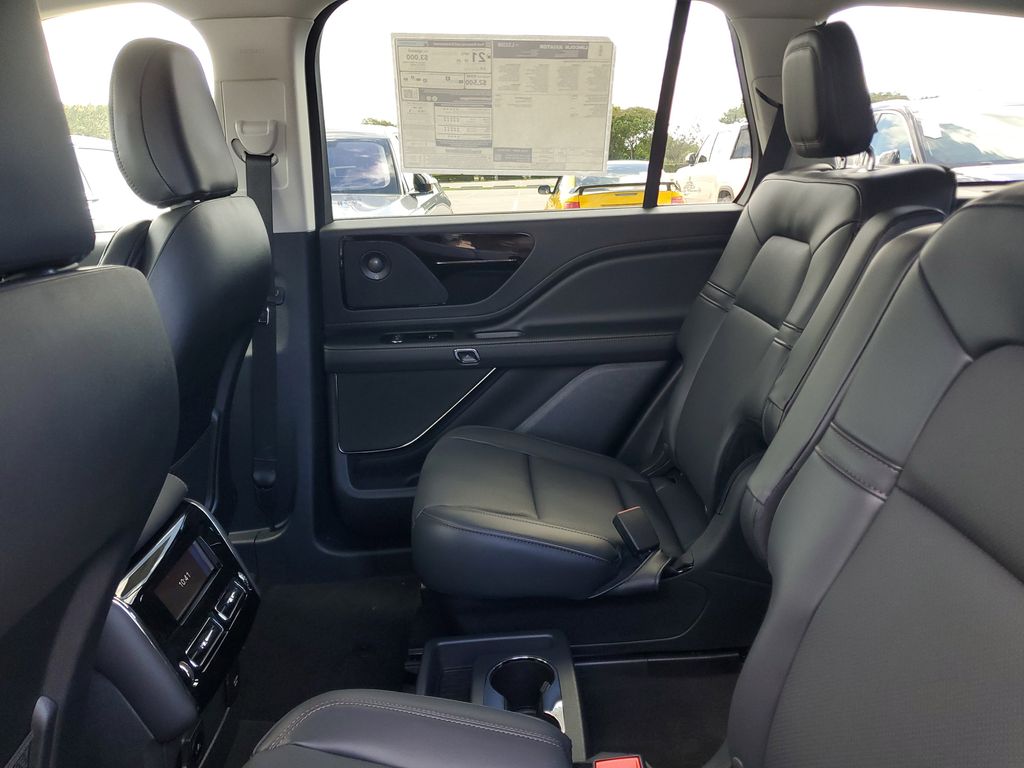 2025 Lincoln Aviator Premiere - Photo 11