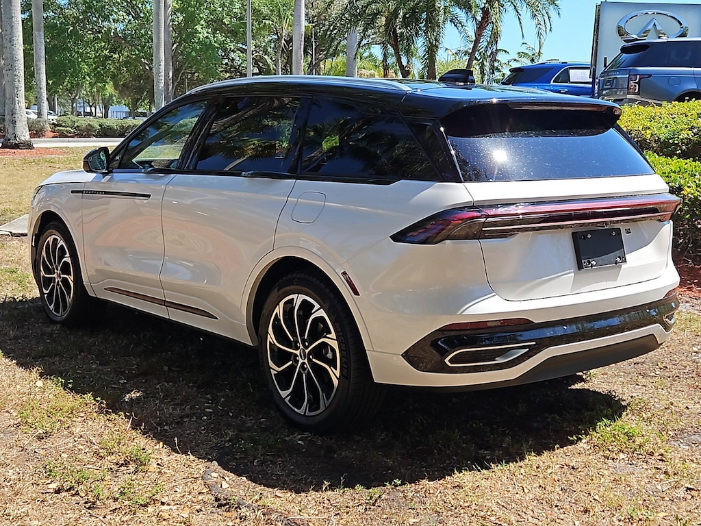 New 2025 Lincoln Nautilus Reserve SUV