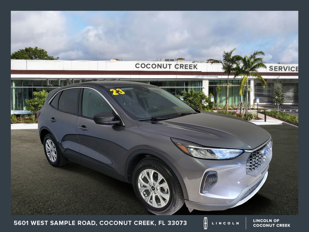 2023 Ford Escape