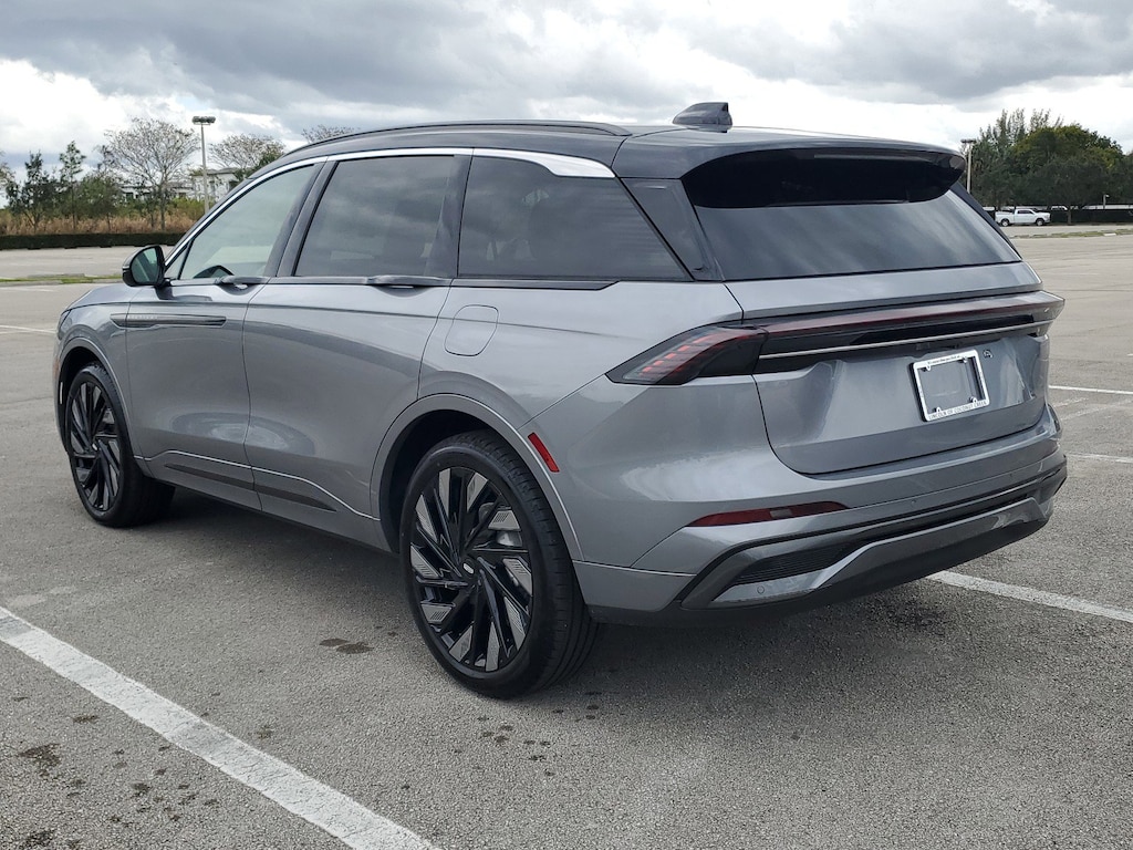 New 2025 Lincoln Nautilus Black Label SUV