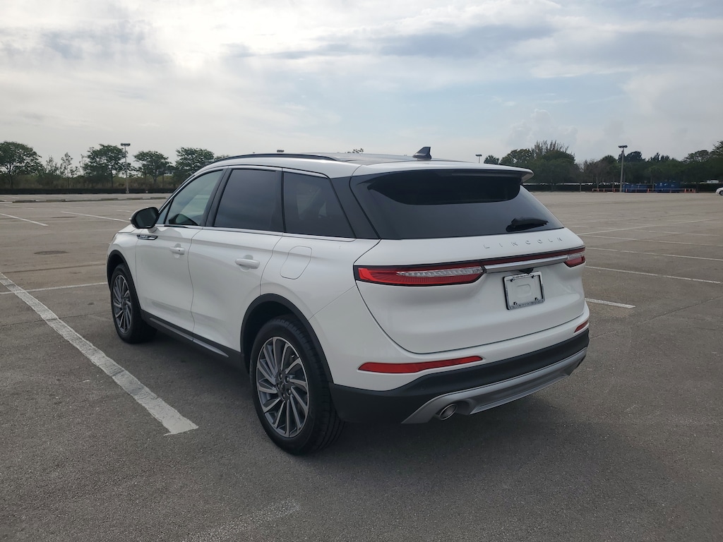 New 2025 Lincoln Corsair Reserve SUV