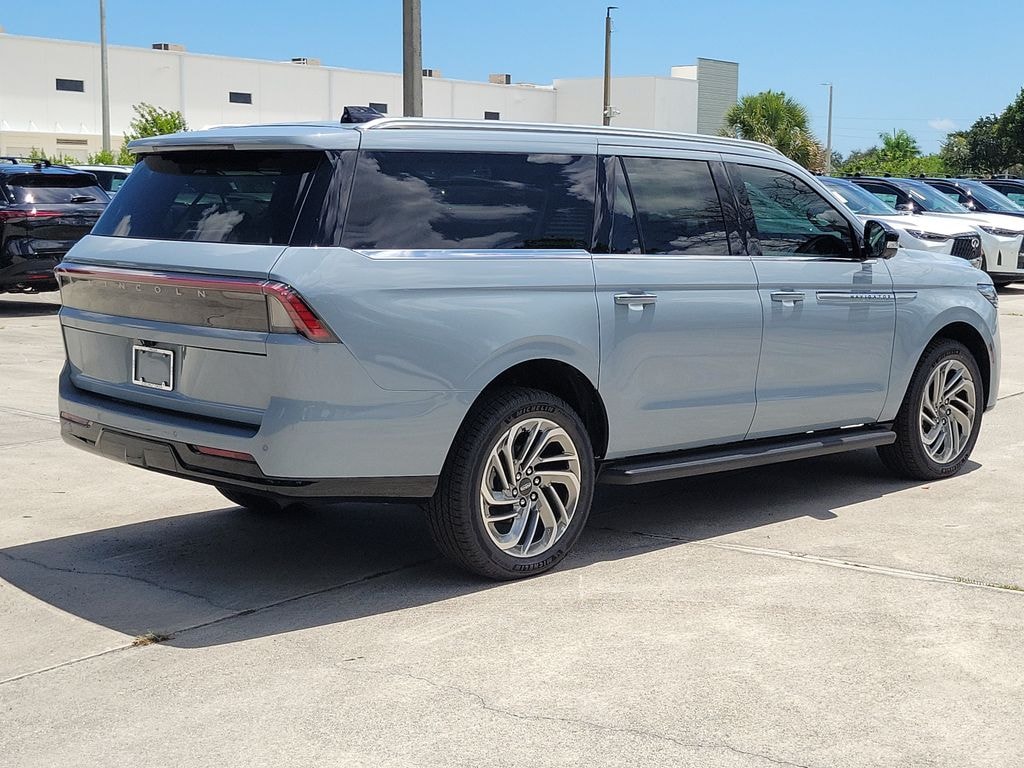 New 2026 Lincoln Navigator L Premiere SUV