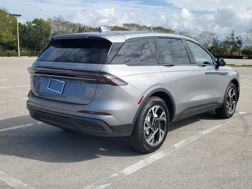New 2025 Lincoln Nautilus Premiere SUV