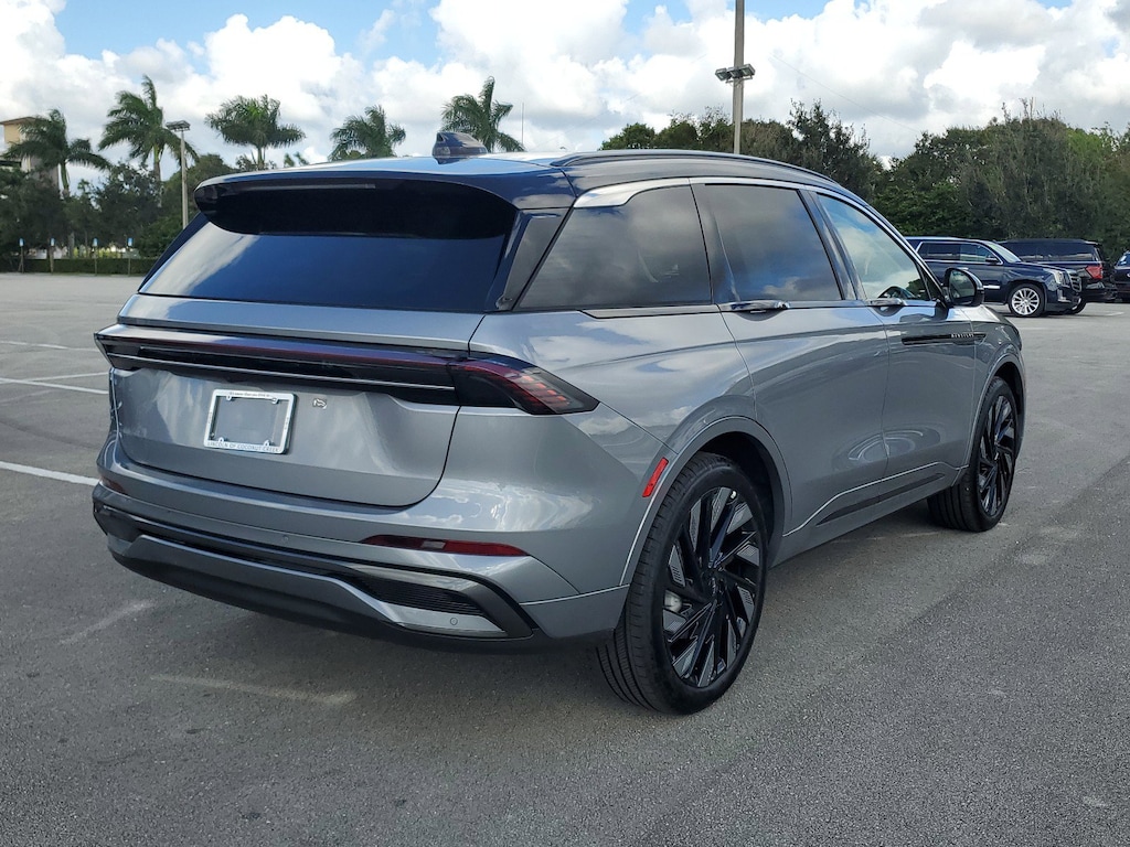 New 2025 Lincoln Nautilus Black Label SUV