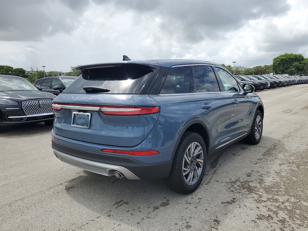 New 2025 Lincoln Corsair Premiere SUV