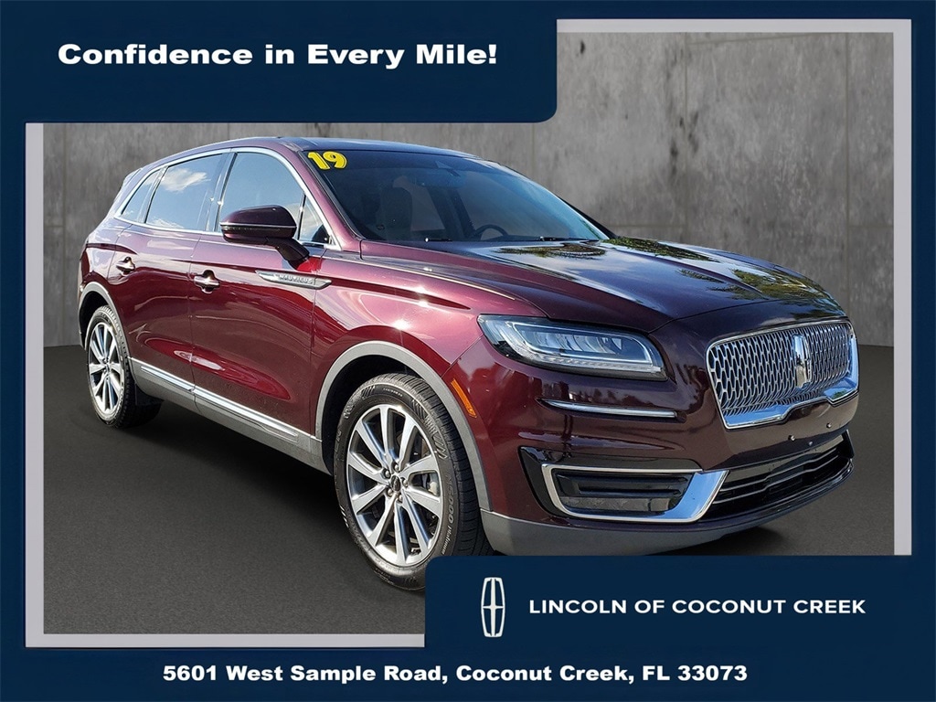 2019 Lincoln Nautilus Select's photo