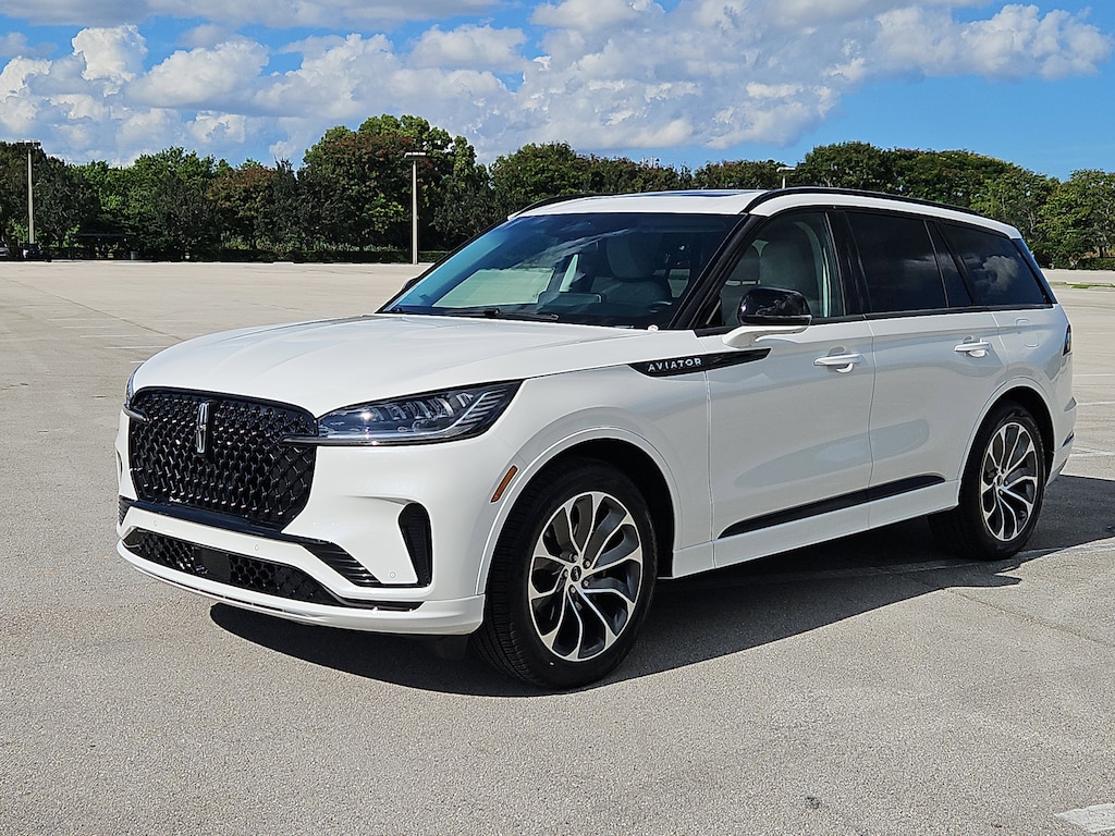 New 2025 Lincoln Aviator Premiere SUV