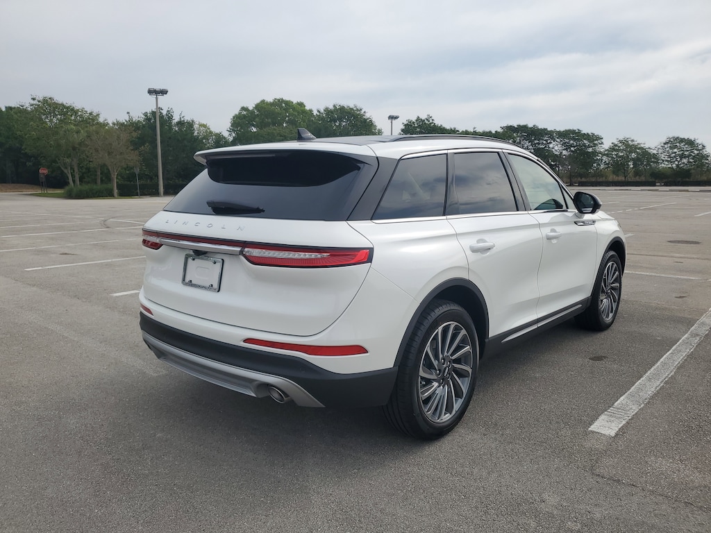 New 2025 Lincoln Corsair Reserve SUV