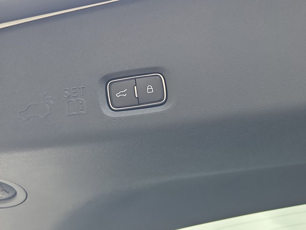 2025 Lincoln Navigator Reserve L - Photo 9