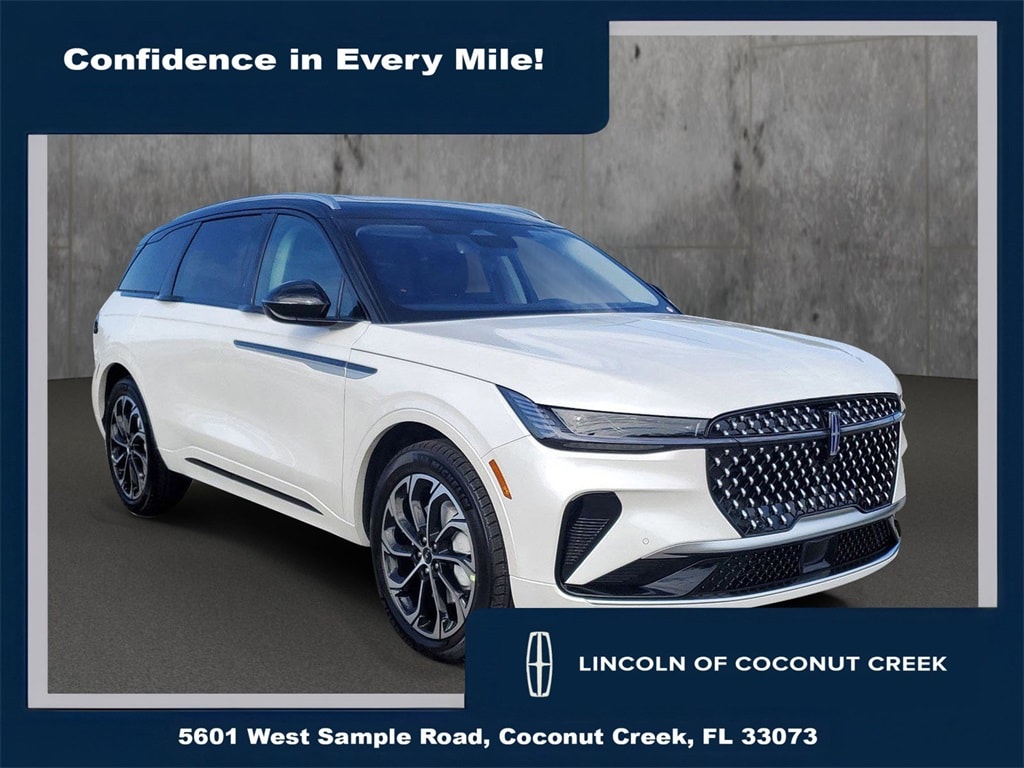 2025 Lincoln Nautilus Reserve's photo