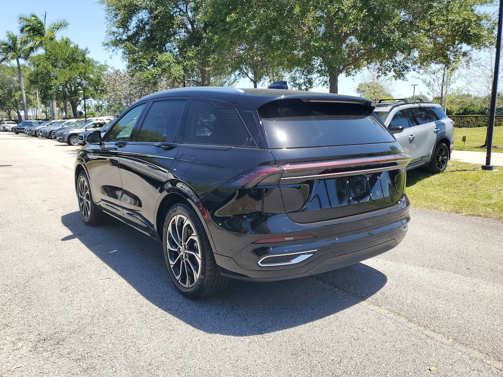 New 2025 Lincoln Nautilus Reserve SUV