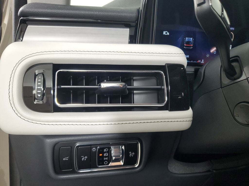 2025 Lincoln Aviator Reserve - Photo 23