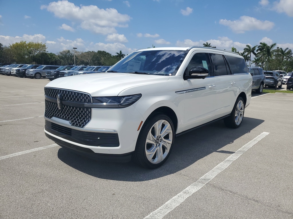 New 2025 Lincoln Navigator L Reserve SUV