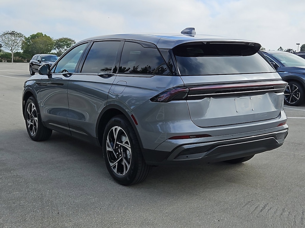 New 2025 Lincoln Nautilus Premiere SUV