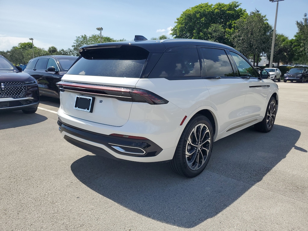 New 2025 Lincoln Nautilus Reserve SUV