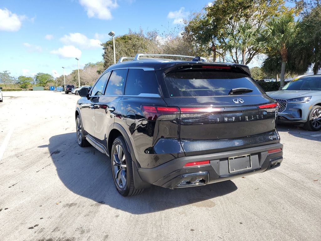 Used 2025 INFINITI QX60 Luxe SUV