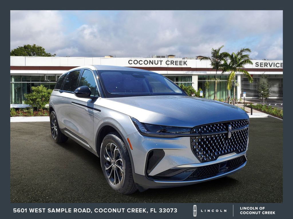 2026 Lincoln Nautilus Premiere AWD's photo