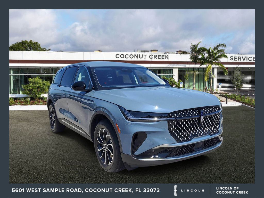 2026 Lincoln Nautilus Premiere AWD's photo