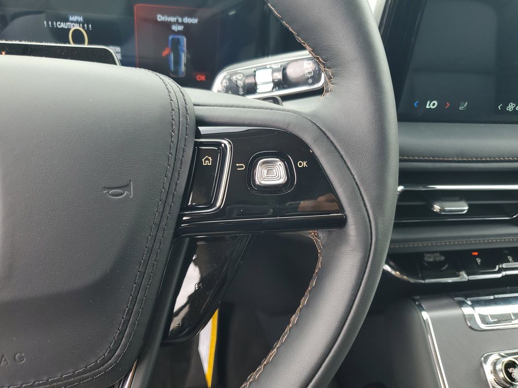 2025 Lincoln Aviator Premiere - Photo 25