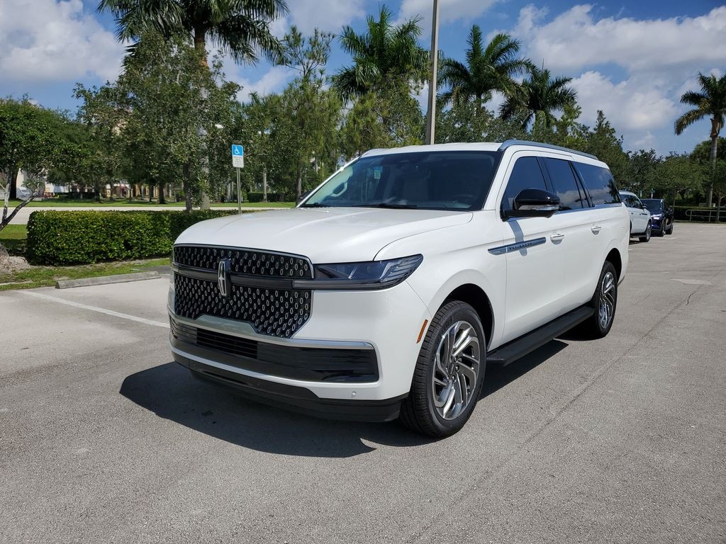 New 2026 Lincoln Navigator L Premiere SUV