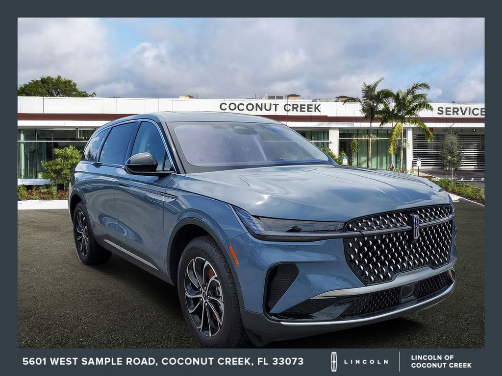 2026 Lincoln Nautilus Premiere AWD's photo