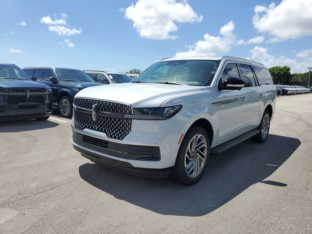 New 2026 Lincoln Navigator L Premiere SUV