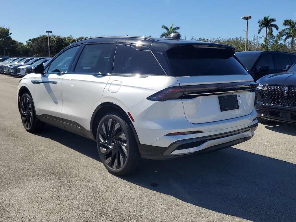 New 2025 Lincoln Nautilus Reserve SUV