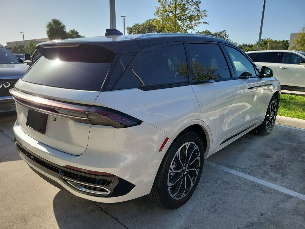 New 2026 Lincoln Nautilus Reserve SUV