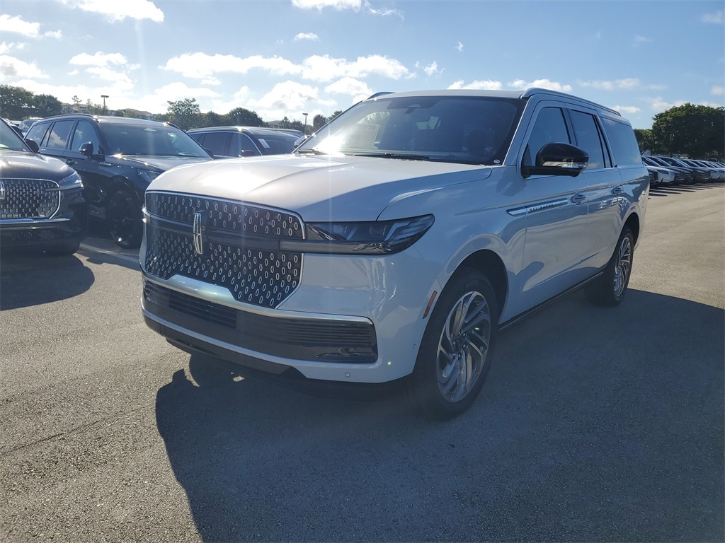 New 2025 Lincoln Navigator L Reserve SUV