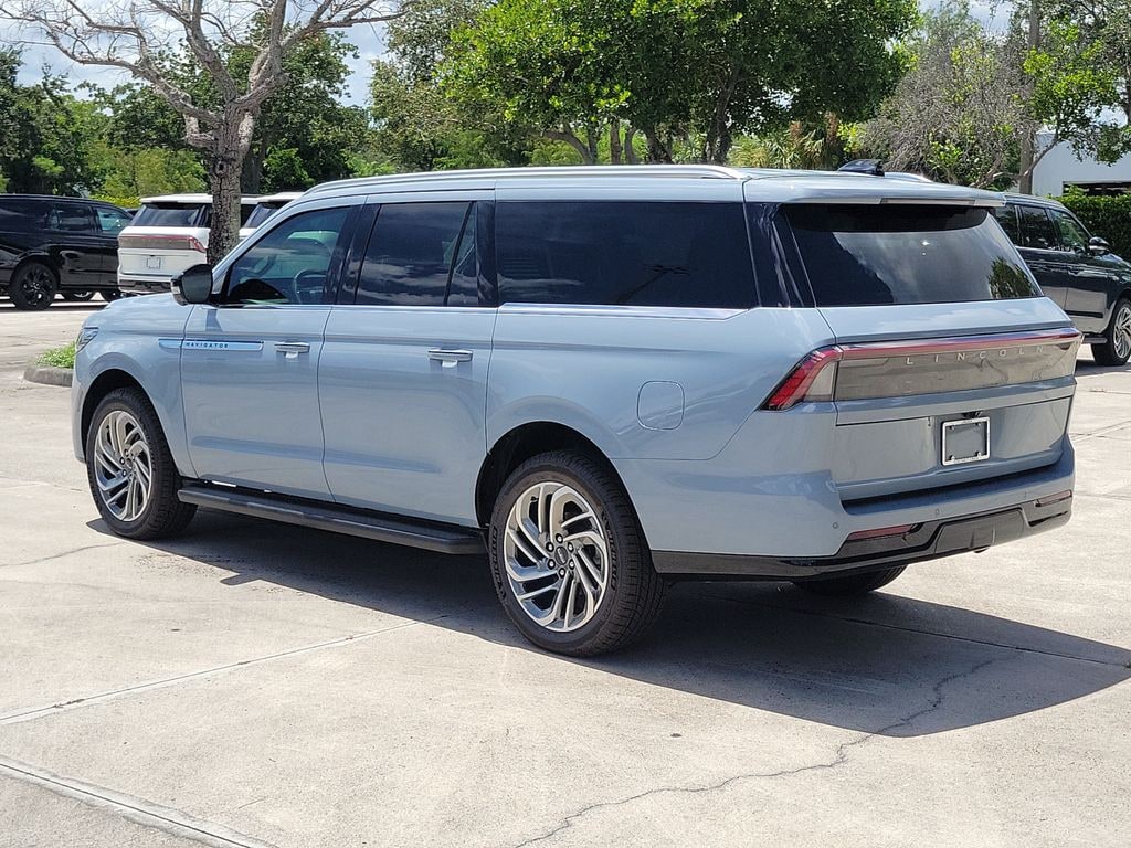 New 2026 Lincoln Navigator L Premiere SUV