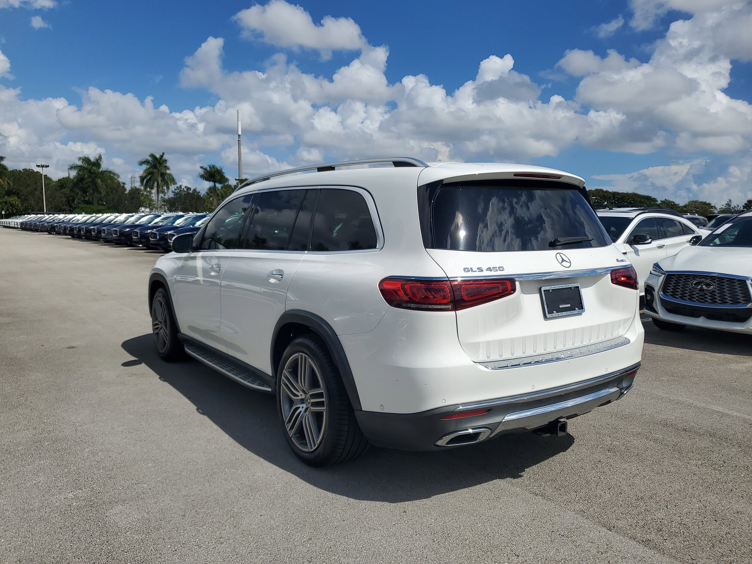 2021 Mercedes Benz GLS 450 4MATIC photo 3