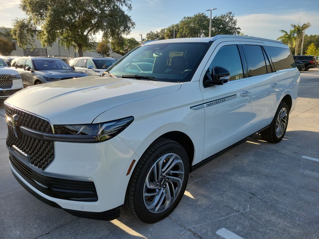 New 2027 Lincoln Navigator L Reserve SUV