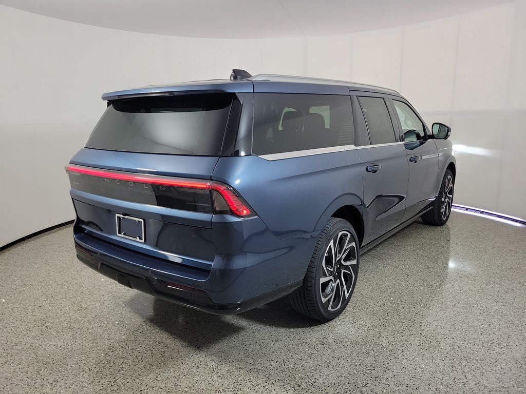 New 2027 Lincoln Navigator L Reserve SUV