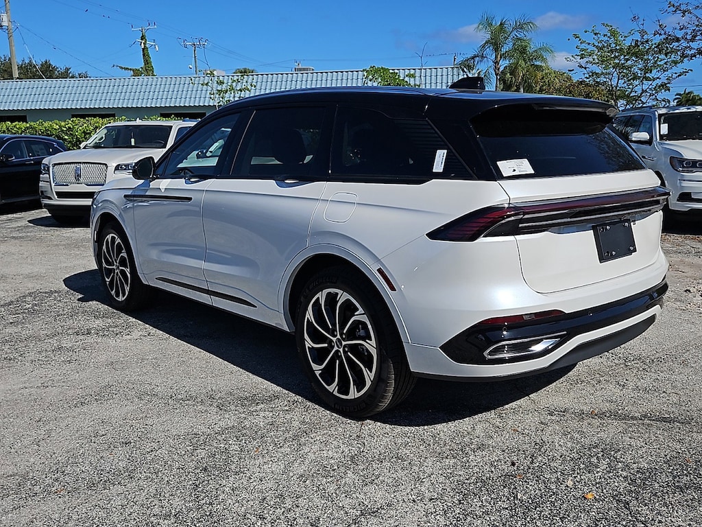 New 2025 Lincoln Nautilus Reserve SUV