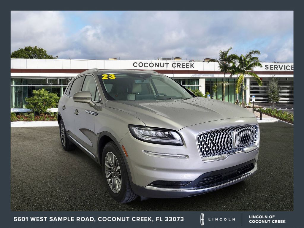 2023 Lincoln Nautilus AWD's photo