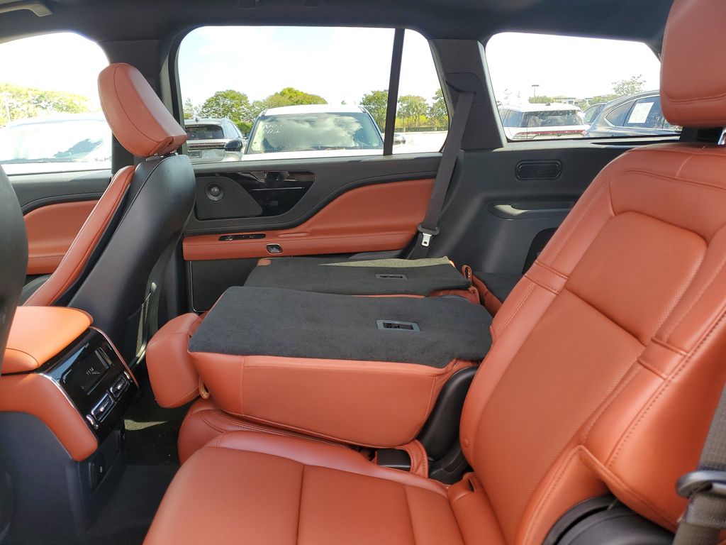 2025 Lincoln Aviator Reserve - Photo 11