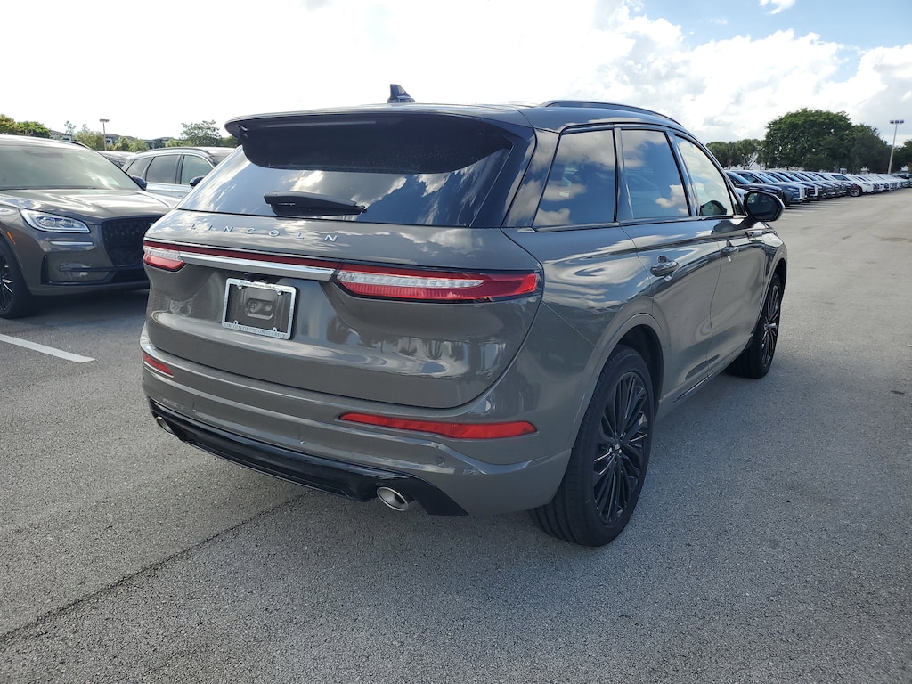 New 2025 Lincoln Corsair Plug-In Hybrid Grand Touring SUV