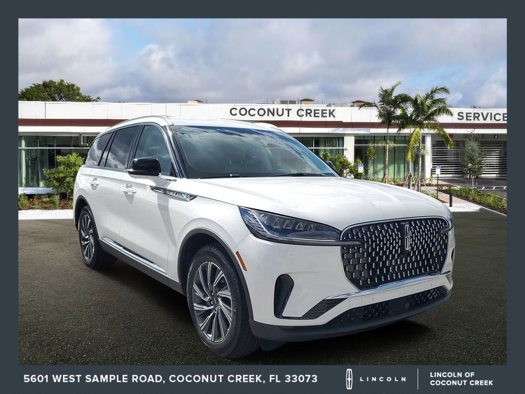 2026 Lincoln Aviator Premiere RWD's photo