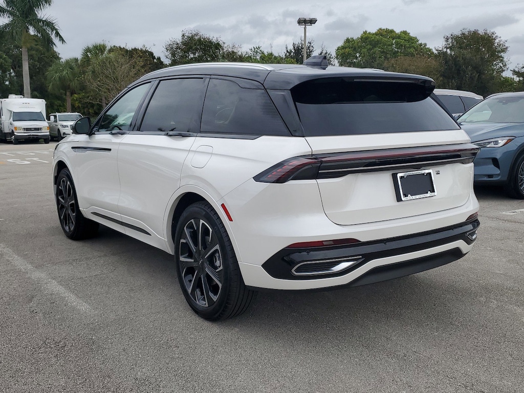 New 2025 Lincoln Nautilus Reserve SUV