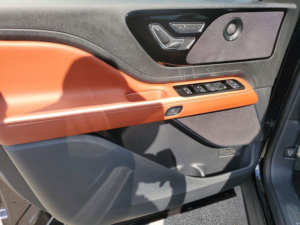 2025 Lincoln Aviator Reserve - Photo 18