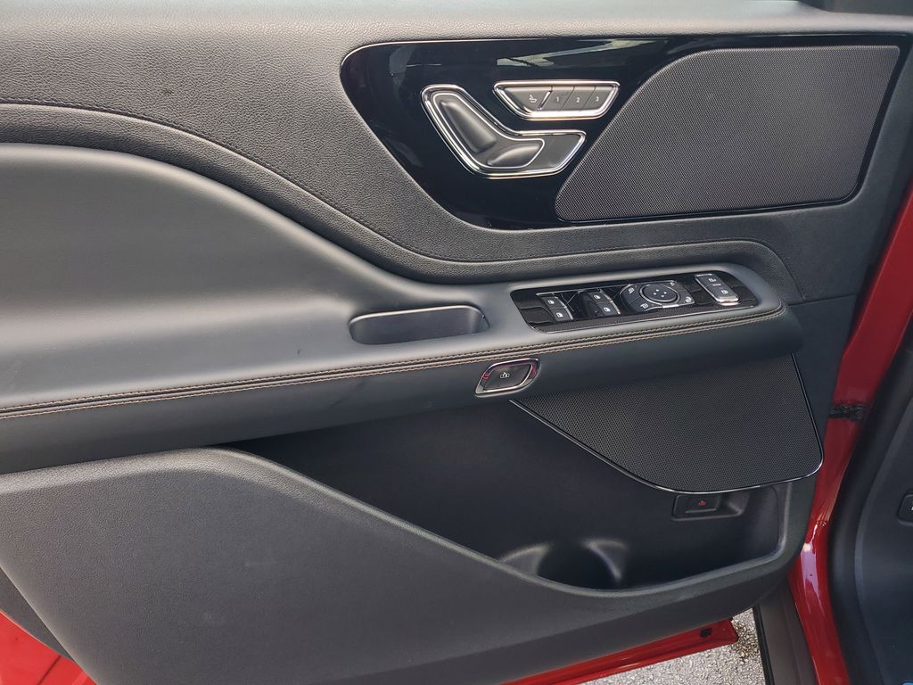 2025 Lincoln Aviator Premiere - Photo 19