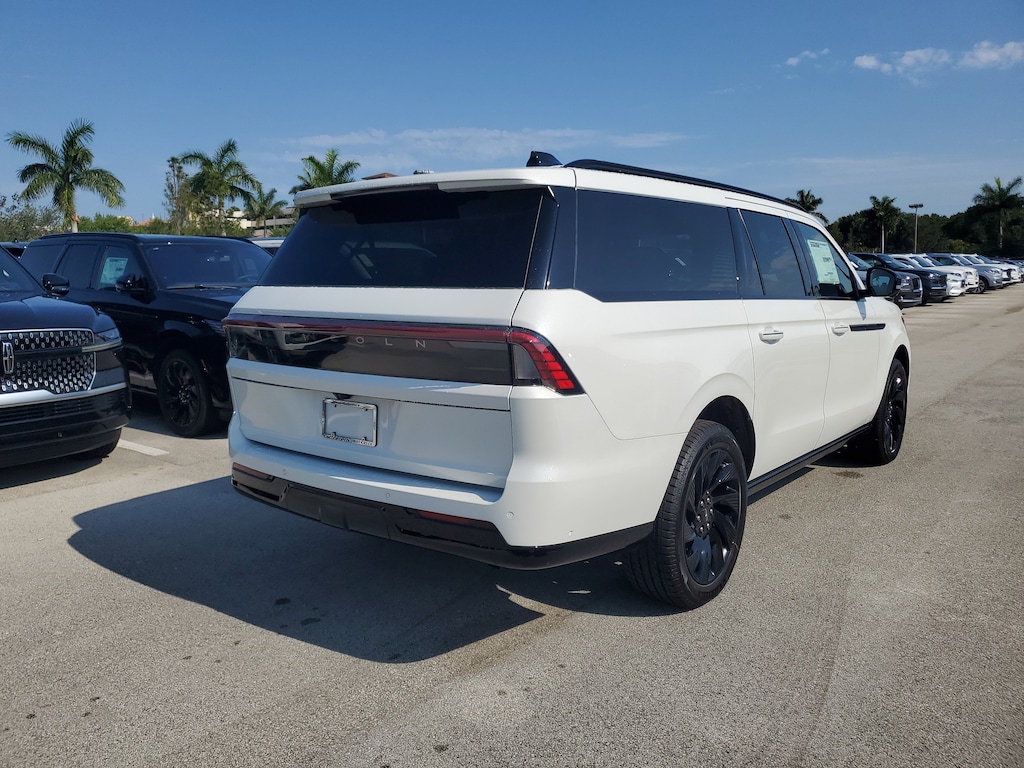 New 2025 Lincoln Navigator L Reserve SUV