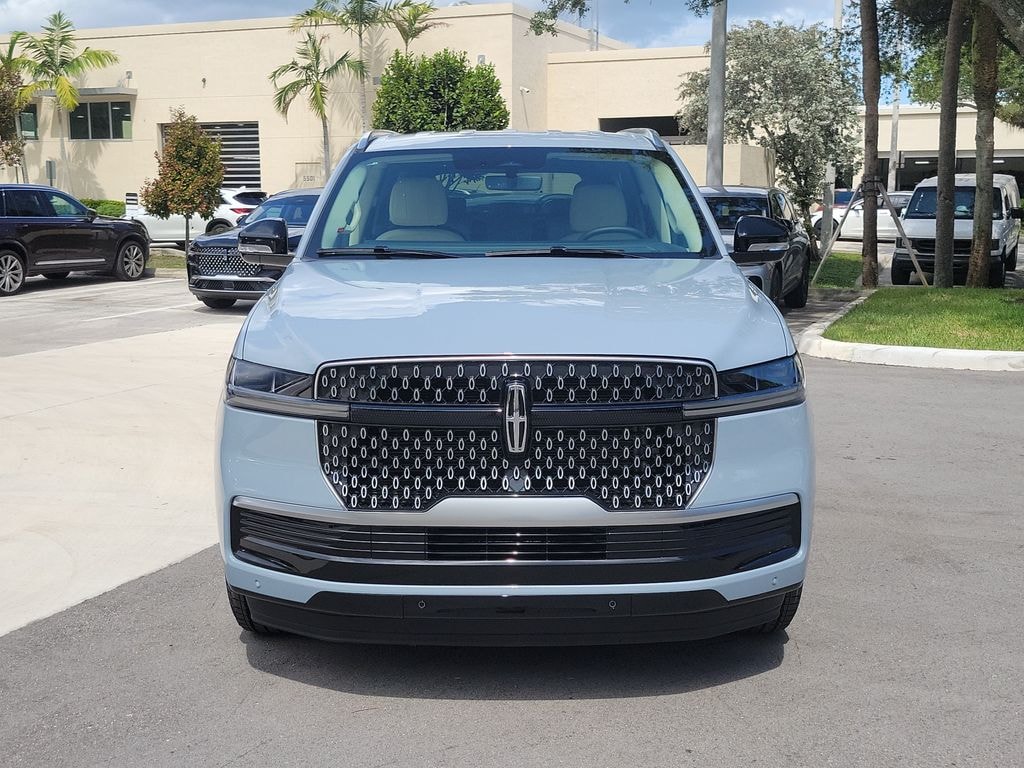New 2027 Lincoln Navigator L Premiere SUV