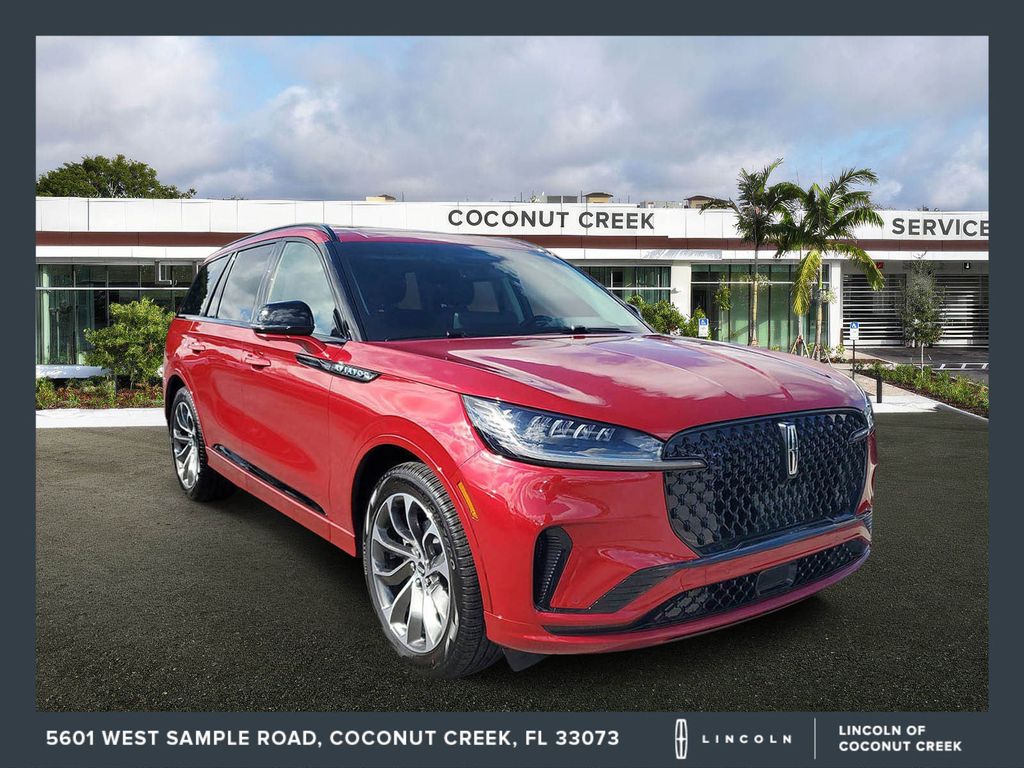 2025 Lincoln Aviator Premiere RWD's photo