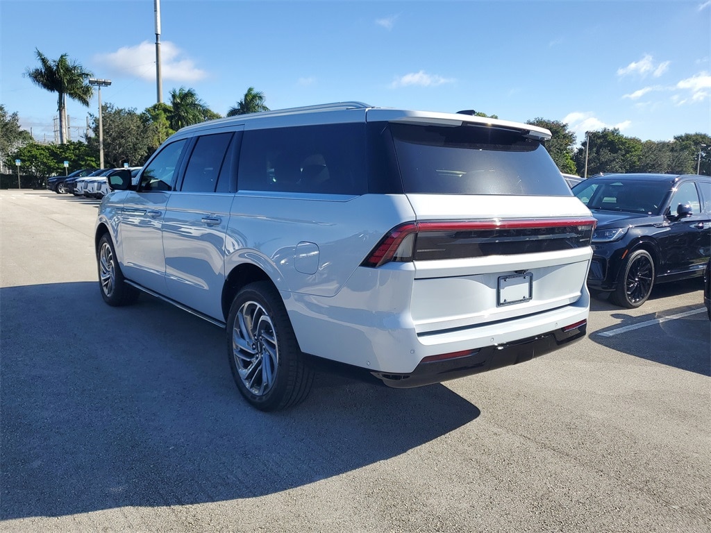 New 2025 Lincoln Navigator L Reserve SUV